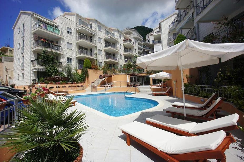 Petrovac Bay Monte Apartment Exterior foto